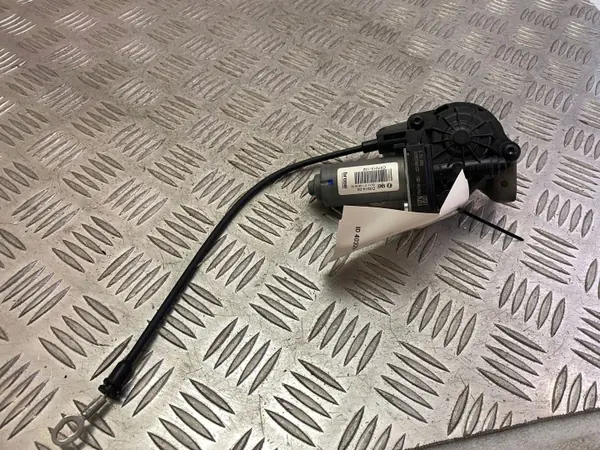 Istuinmoottori Land Rover Discovery 5 OEM C96758201 image 2