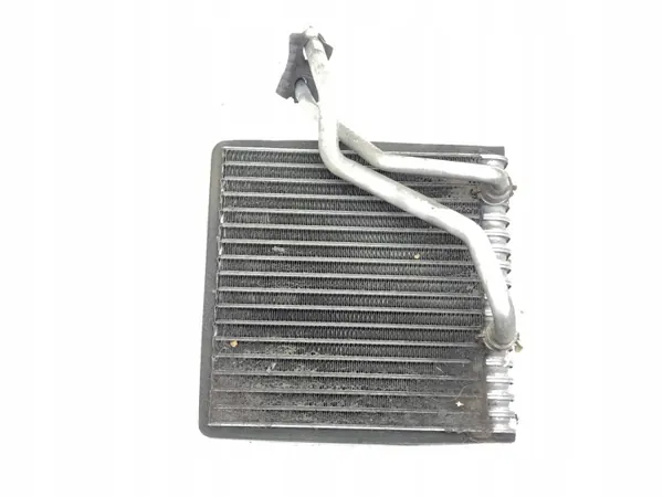 Núcleo calefactor A/C OEM AMD151919 para VW Golf IV image 7