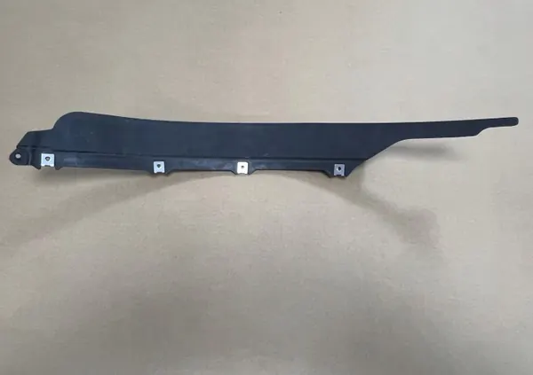 Audi Q8 4M Pyöränkaarispoileri OEM 4M8853888 Etu Oikea image 2