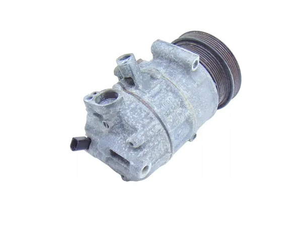 Audi RS3 8P TTRS AC-kompressori 2.5 TFSI 1K0820808C image 2