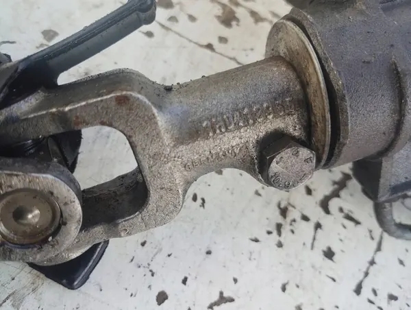 Caixa de Direção VW Passat B4 image 8