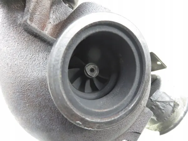 Garrett Turbolader OEM 55196766 - Gebruikt image 9
