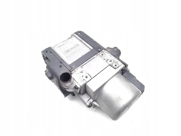 Parkeringsvärme Webasto OEM 9004760H VW Passat image 10