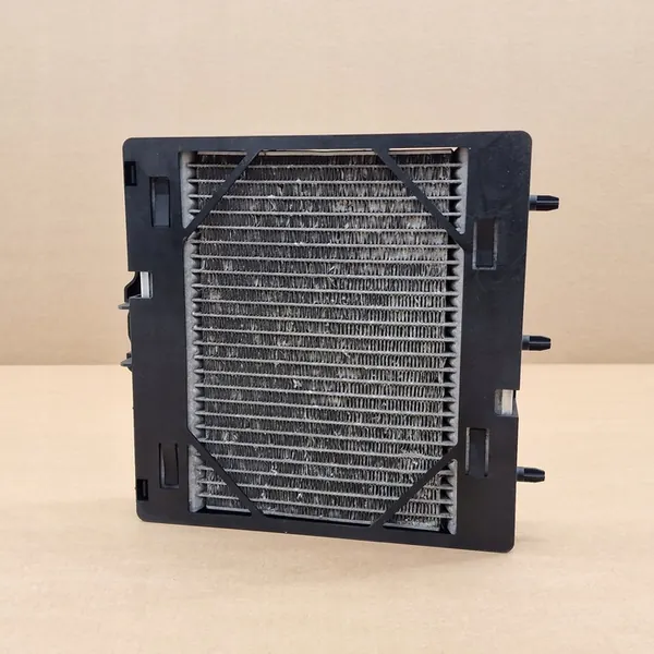 Höger kylvätskeradiator BMW M3 F80 M4 F81 F82 M2 F87 image 3