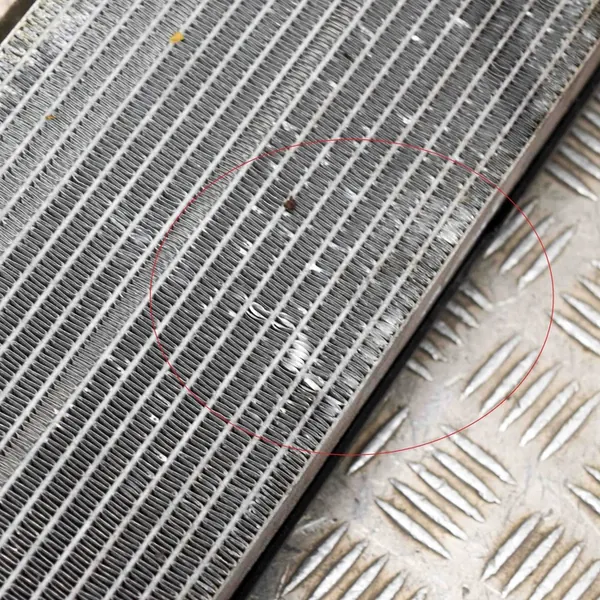 Ford OE F1F1-8D048-AB intercooler image 7