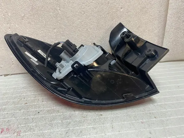 Höger bakljus Renault Captur I 265502731R image 6