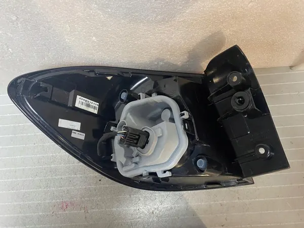 Höger bakljus Renault Captur I 265502731R image 7