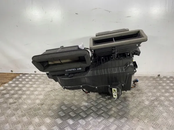 Núcleo Calefactor Jeep Compass OEM FBZ19972 - Usado image 2