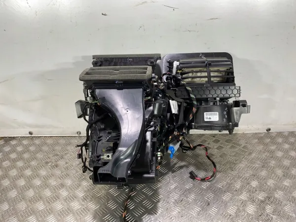 Núcleo Calefactor Jeep Compass OEM FBZ19972 - Usado image 5