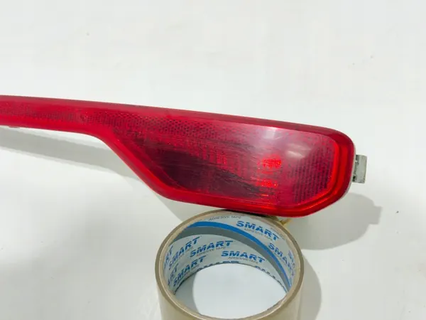 Faro antiniebla trasero derecho Volvo OEM 31656866 image 3