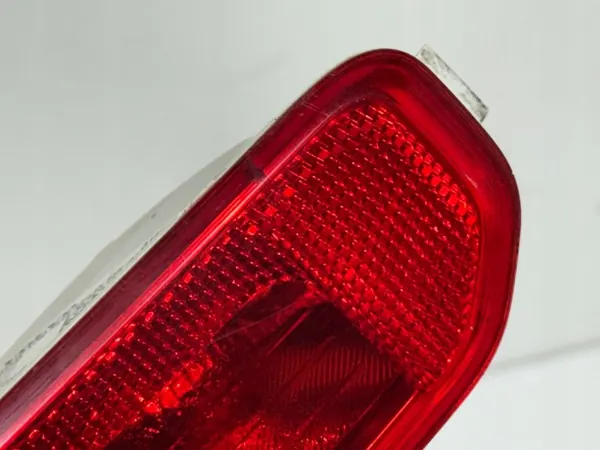 Faro antiniebla trasero derecho Volvo OEM 31656866 image 4