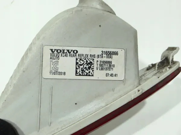 Faro antiniebla trasero derecho Volvo OEM 31656866 image 9