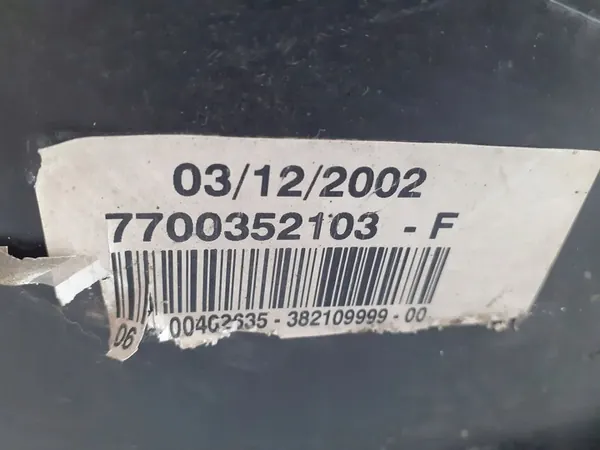 Refletor esquerdo Nissan Interstar 2002 7700352103F image 3