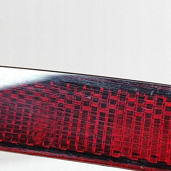 Oikea Takapuskurin Heijastin VW Tiguan 2.0L 5NA945104 image 6