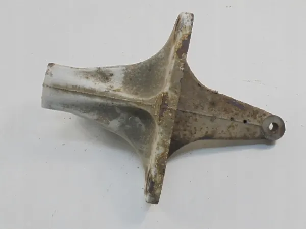 Support de ressort arrière Mercedes Sprinter W906 OEM A9063250201 image 3
