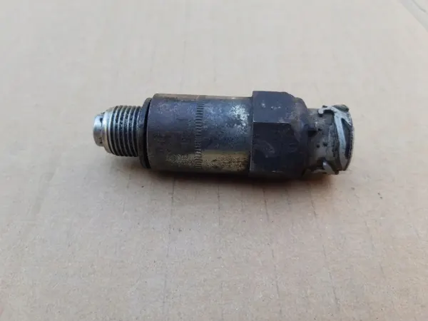 Impulsateur Tachymètre Iveco Daily III OEM 217020006102 image 3