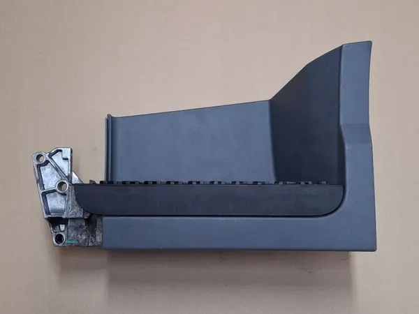 Support de marche inférieure gauche Volvo FH5 OEM 24175655 image 5