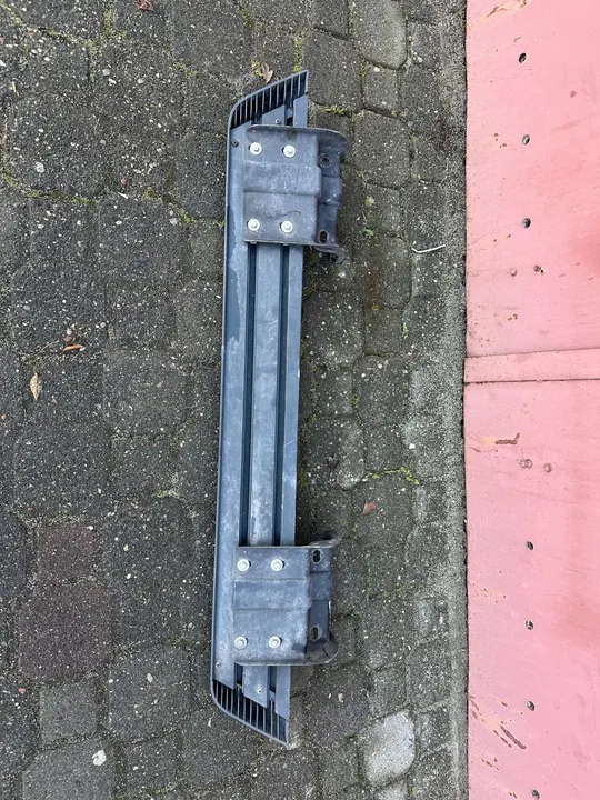 Degrau direito Ford Transit Custom MK8 image 2