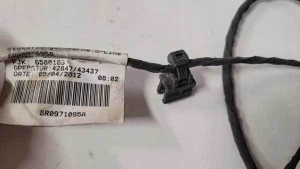 Cable sensor aparcamiento delantero Audi Q5 SQ5 2011 OEM image 3