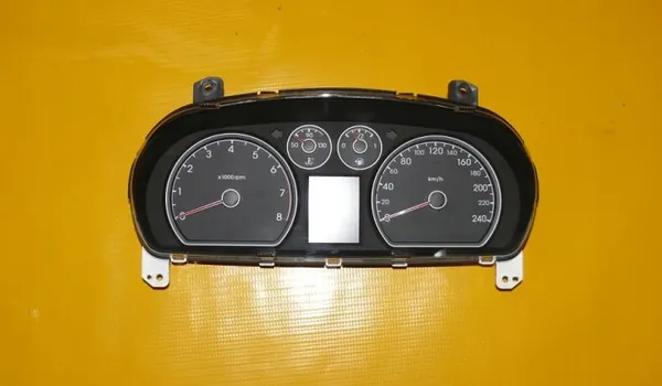 Compteur Hyundai I30 OEM 94003-2L425 image 2
