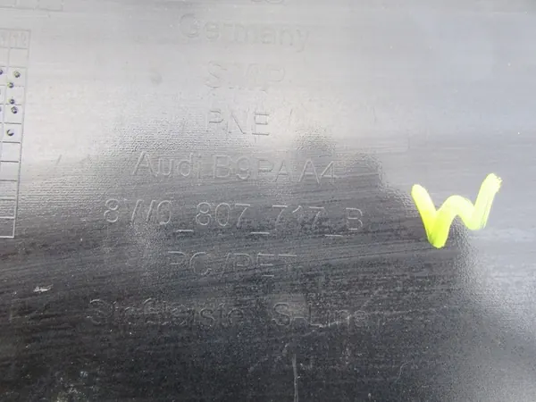 Audi A4 A5 Framskärm 8W0807717B image 7