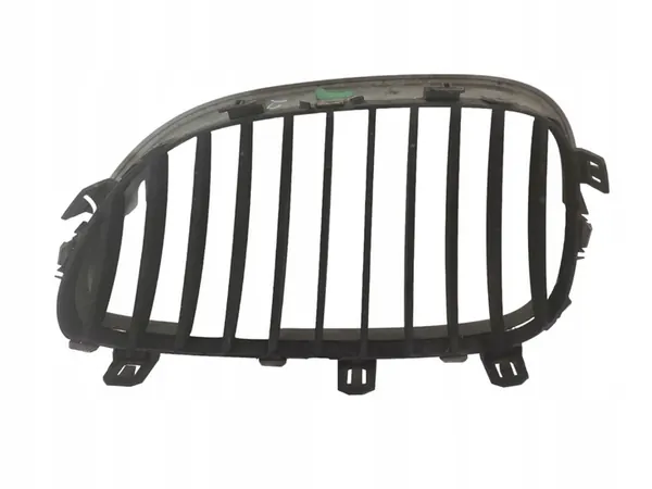 Grill Front Right BMW 5 E60 E61 R51137027062 image 3