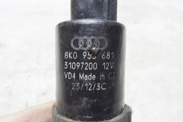 Ruitensproeierpomp AUDI A4 (8K2, B8) 1.8L 8K0955681 image 3