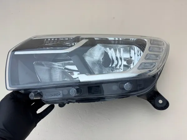 Dacia Sandero Logan II 2 Lift Vasen Etuvalo 260604218R image 6