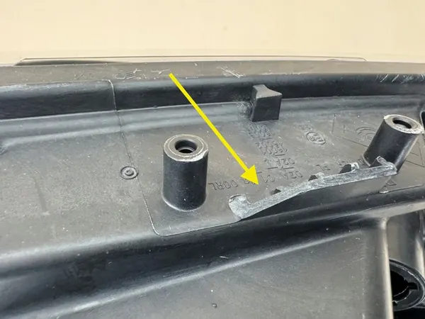 Dacia Sandero Logan II 2 Lift Vasen Etuvalo 260604218R image 8