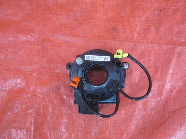 Nissan Leaf II (ZE1) 2021 Airbags image 2