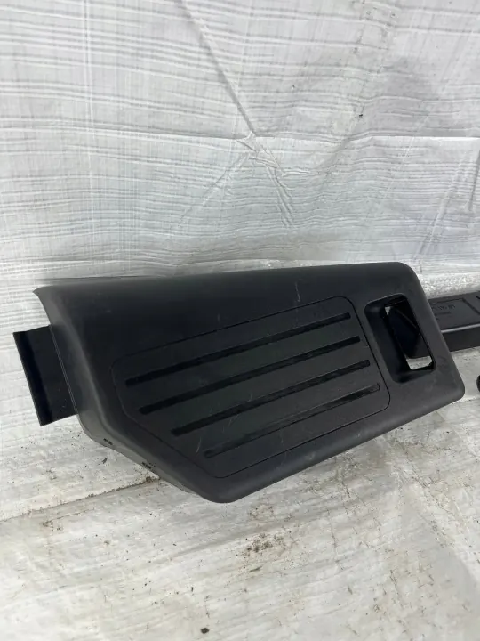 Cache de crochet Porsche OEM 99155142104 Occasion image 3