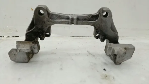 OEM 32373386 Support d'étrier Volvo XC60 II Gauche Avant image 3