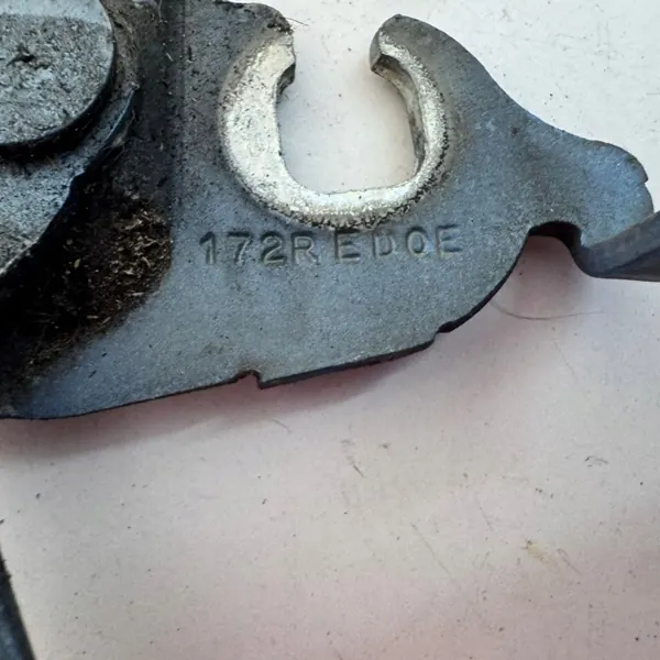 Paire de charnières de capot Ford Fiesta MK7 OEM JPFF8A6116800AD image 10