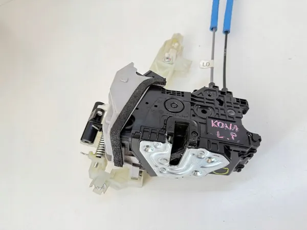 Dörrlås fram vänster Hyundai Kona I 2017-2022 OEM 81310-J9000 image 6