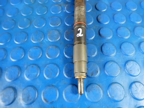 Inyector de combustible Opel Astra K V 1.5 CRDI Lift OEM 55490361 image 8