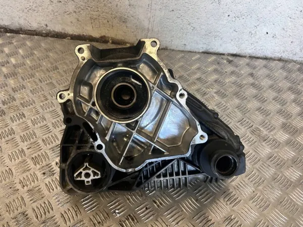 Caja de transferencia BMW X5 F15 OEM 7505377 - Usado image 2