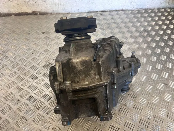 Caja de transferencia BMW X5 F15 OEM 7505377 - Usado image 6