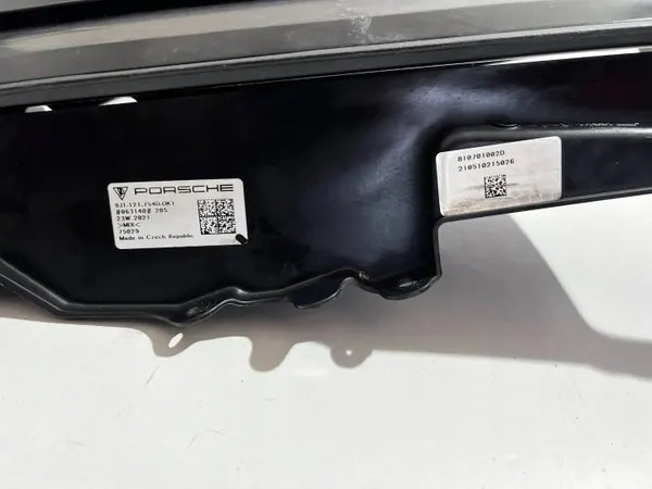 Porsche OE 9J1121754D.OK1 Frontteil - Gebraucht image 4