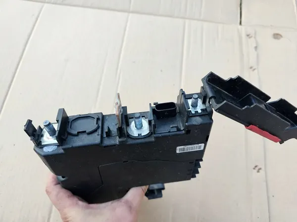 OEM 2125407050 Försäkringslåda pyroteknisk patron image 3