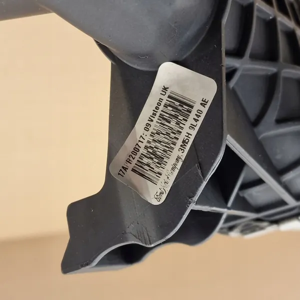 INTERCOOLER FORD C-MAX FOCUS GRAND KUGA MONDEO S-MAX image 3