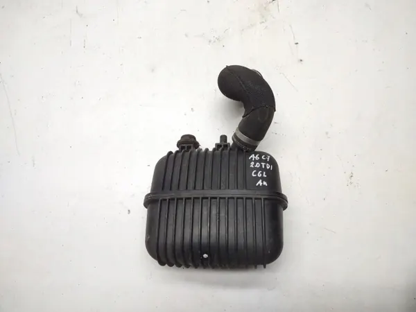 Réservoir résonateur OEM 8K0129955A pour Audi A6 C7 2.0TDI image 2