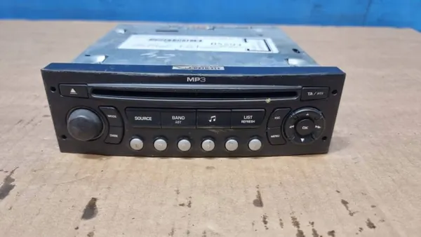 Radio CD OEM 7645136393 pour Peugeot Citroen image 2