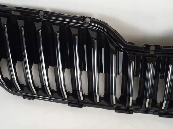 SKODA SUPERB 3 Grill 3V0853653A Chrome No Radar image 6