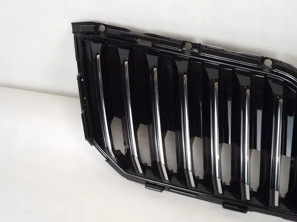 SKODA SUPERB 3 Grill 3V0853653A Chrome No Radar image 7