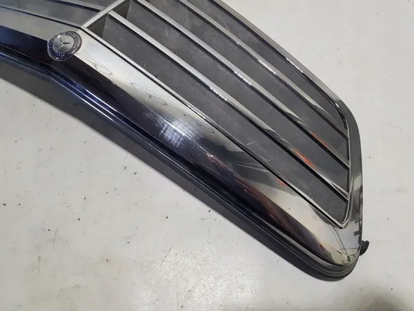 Griglia Anteriore Mercedes W212 A2128800183 image 8