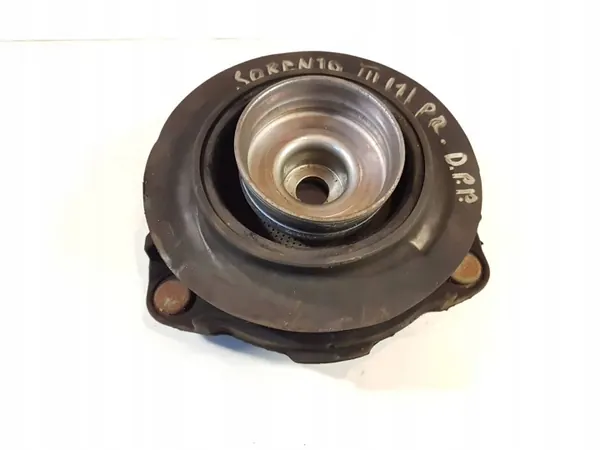 OEM 54610C5000 Fram höger stötdämparfäste Kia Sorento image 2