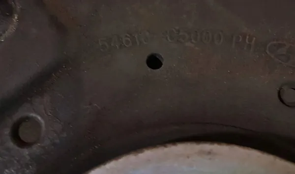 OEM 54610C5000 Fram höger stötdämparfäste Kia Sorento image 5