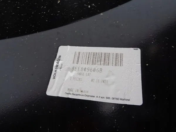 Garde-boue arrière droit OEM 5FE809606B pour SEAT Leon IV image 3