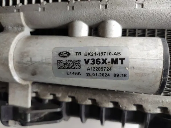 Conjunto de radiadores Ford Transit MK8 3.5V6 EcoBoost image 3