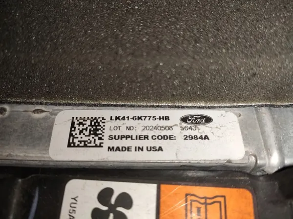 Conjunto de radiadores Ford Transit MK8 3.5V6 EcoBoost image 6